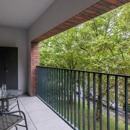 Apartment Apartwro 2Th - City Square Railway Station, Balcony, Garage